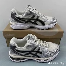 Asics — Asics Gel NYC — Sneaker — resale