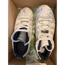 Air Jordan 11 XI Retro Low Skin Shoes Size 10.5 CD6846 002