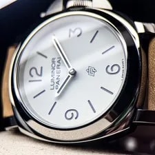 Panerai — Panerai Luminor PAM01087 44mm Automatic – Beige Leather Strap — Watch — resale