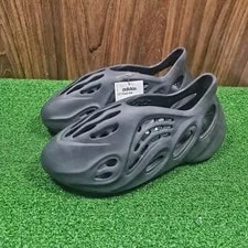 Adidas — Size 11 US - Adidas Yeezy Foam Runner RNR ✅ 12.5 US — Sneaker — resale
