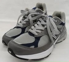 New Balance — Model M990GJ3 NEW Balance — Sneaker — resale