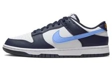 Nike — Nike Dunk Low -400 — Sneaker — resale