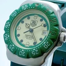 Tag Heuer — TAG Heuer Formula 1 372.508 Date Round — Watch — resale