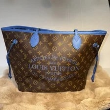 Louis Vuitton — Authentic Louis Vuitton Iket Flower Never Full in Grand — Handbag — resale