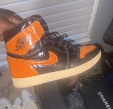 Jordan — Jordan Air 1 / High-Top Lace-Up — Sneaker — resale