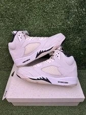 Air Jordan — Size 10 - Air Jordan 5 Retro SE — Sneaker — resale