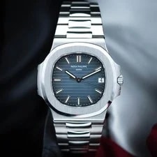 Patek Philippe — Patek Philippe Nautilus 5711 | Full Set 40mm — Watch — resale