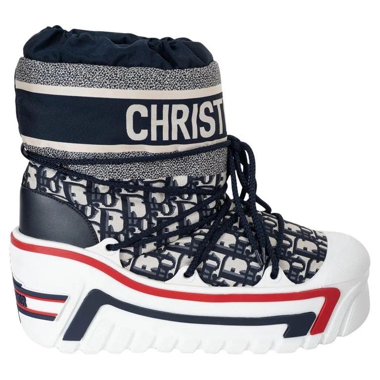 Dior — Christian Deep 2021 Dioralps Oblqiue BootsShoes — Designer Shoe — resale