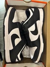Nike — Nike Dunk Low / Low Top Lace-Up Outsole — Sneaker — resale
