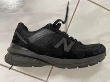 New Balance — New Balance 990v5 ' Athletic M990BK5 Size 8 D — Sneaker — resale