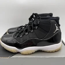 Jordan — Jordan 11 Retro Jubilee 25th Anniversary — Sneaker — resale