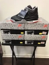 Air Jordan — Air Jordan 4 Retro FQ8213-006 Grade School — Sneaker — resale