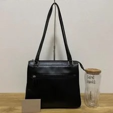 Bottega Veneta — Excellent Condition Bottega Veneta Semi — Handbag — resale