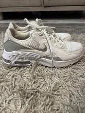 NIKE — Nike Air Max Low Top Lace-Up Athletic — Sneaker — resale