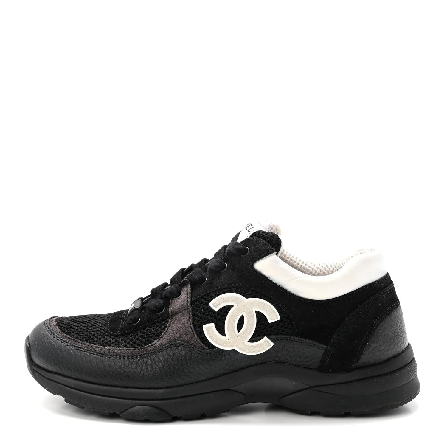 Chanel — Grained CC 40 — Sneaker — resale