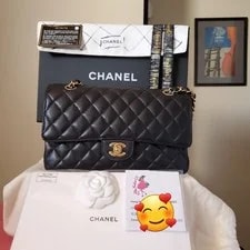Chanel — $11,300 Chanel Classic Medium Double Flap Hw Serial 25 — Handbag — resale