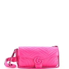 Gucci — Gucci GG Marmont Monochrome Flap Matelasse Medium — Handbag — resale