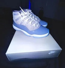 Jordan — Jordan Air 11 High Top Lace-Up — Sneaker — resale