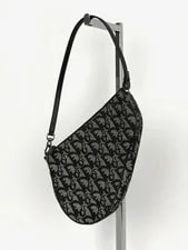 Dior — Christian Dior Monogram Saddle Pochette in 2002 S13 — Handbag — resale