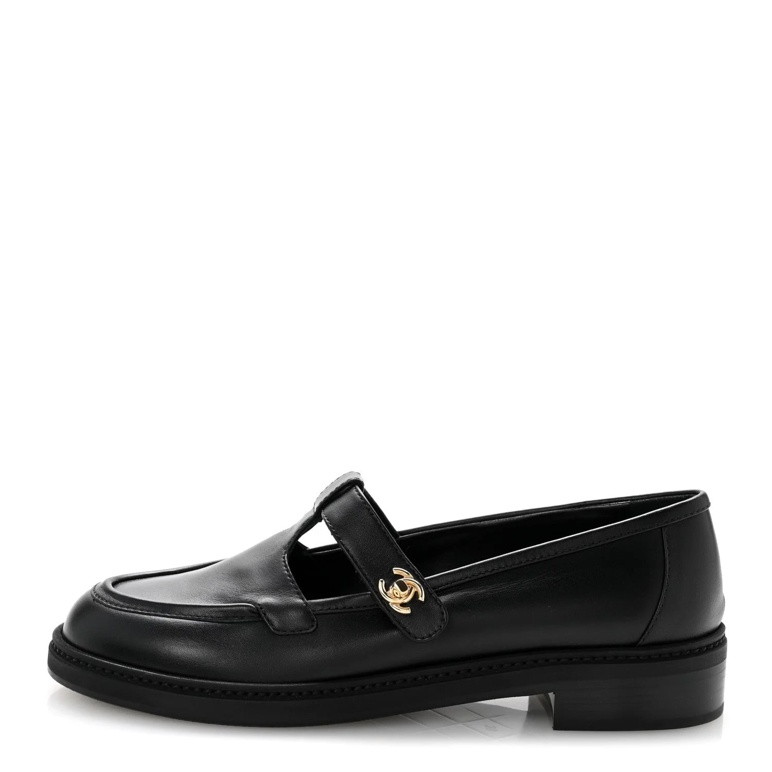 Chanel — CC Turnlock Moccasin 39 — Designer Shoe — resale
