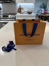 Louis Vuitton β Authentic Louis Vuitton Empty Paper Handles Retail NEW β Handbag β resale