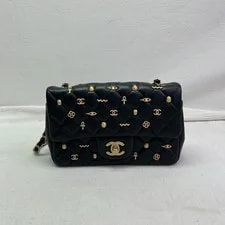 Chanel — Chanel Classic Flap T10250144 — Handbag — resale