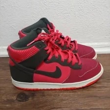 Nike — Nike Dunk High Nobel 317982-613 — Sneaker — resale