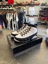 Jordan — Jordan Retro 9 — Sneaker — resale