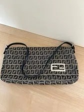Fendi — Fendi / Adjustable Strap — Handbag — resale