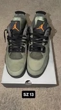 Jordan — Air Jordan 4 Undefeated 2025 — Sneaker — resale