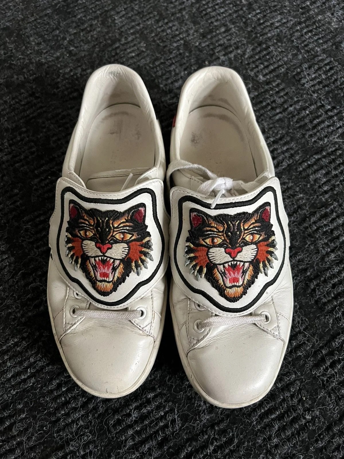 Gucci — Gucci Tiger Patch Ace — Sneaker — resale