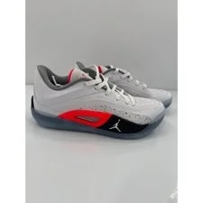 Jordan — Jordan Zion 3 Bright Basketball Shoes FB1802-103 — Sneaker — resale