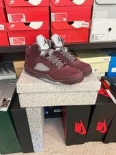 Air Jordan — Size 11 - Air Jordan 5 Retro SE 2023 — Sneaker — resale