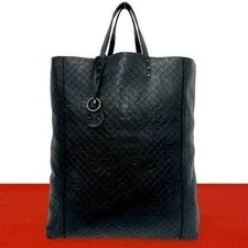Bottega Veneta — Excellent Condition Bottega Veneta Intreccio Butterfly — Handbag — resale