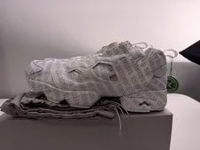 Reebok — ( ’S Size 10 US) Reebok Vetements Instapump Fury Emoji — Sneaker — resale