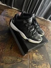 Jordan — Jordan 11 Retro Low Size 9 72-10 — Sneaker — resale