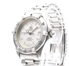 TAG Heuer — TAG Heuer 2000 962.213R White Dial Cream Patina 200M Diver 34mm — Watch — resale