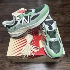New Balance — New Balance 990v6 Shoes Size 13 Avocado — Sneaker — resale