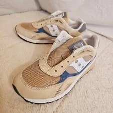 Saucony — Saucony 6000 M's 8, SandnNavy . No! Insoles & No! Laces. — Sneaker — resale