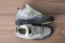 Jordan — Jordan Air 4 Retro SE Mid Neon 95 /Volt ’s CT5342-007 — Sneaker — resale