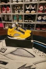 Air Jordan — Size 10 - Air Jordan 5 Retro T23 2025 Tokyo — Sneaker — resale