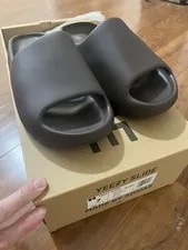 Adidas — Adidas Yeezy Slide Soot — Sneaker — resale