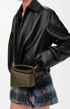 Loewe — Item! Loewe Puzzle Back Mini Body 2way!Same Day — Handbag — resale