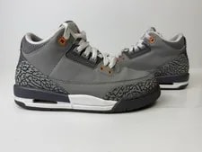 Jordan — Size 5.5 - Jordan 3 Retro Mid — Sneaker — resale