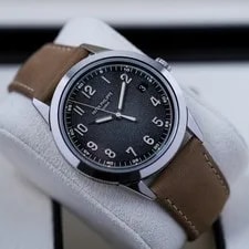Patek Philippe — 2024 Patek Philippe Calatrava Black 5226G-001 Full Set Both Straps 5226G — Watch — resale
