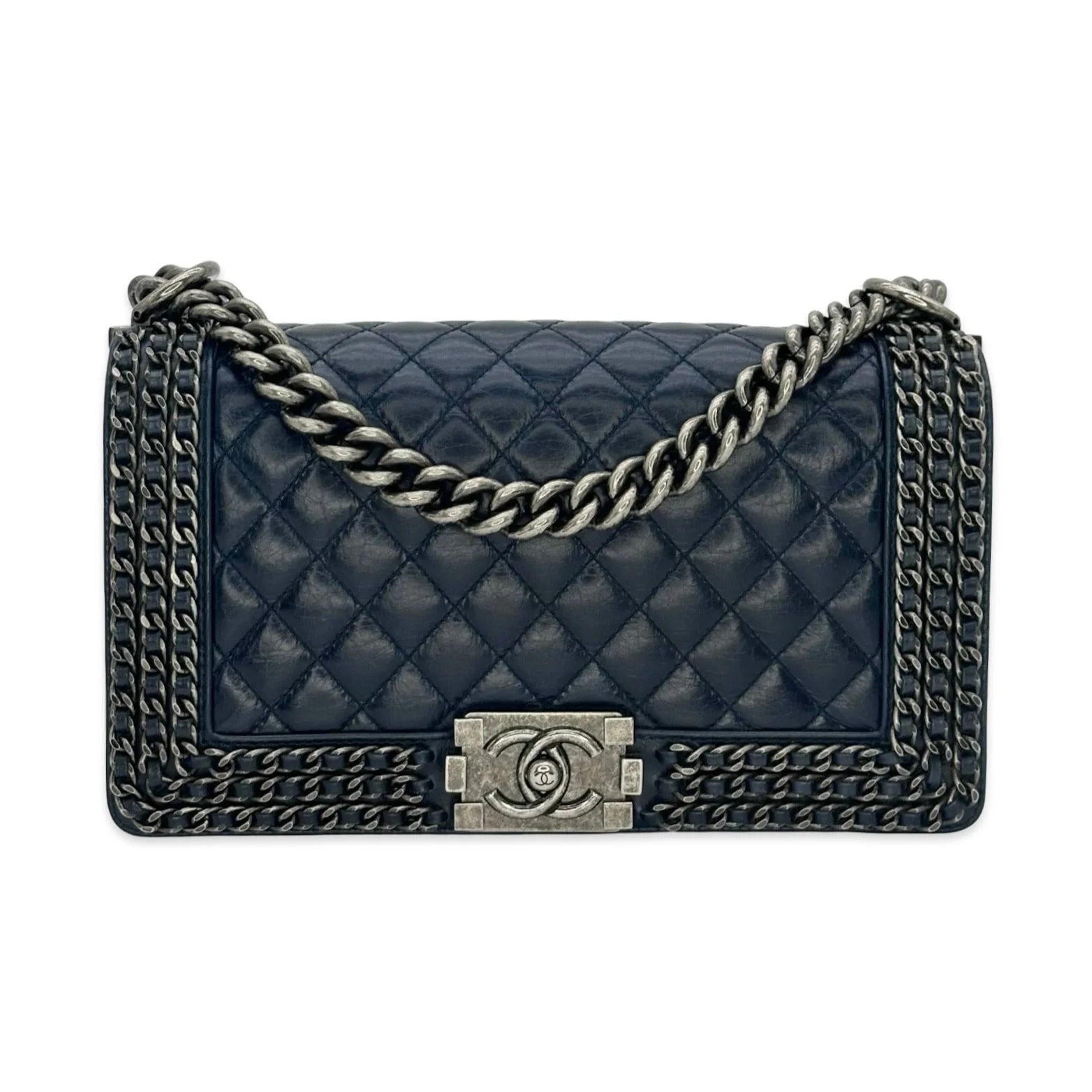 Luv Luxe Scottsdale — Chanel Aged Chain Around 3 Chain Medium Boy — Handbag — resale