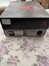 Jordan — Size 10.5 - Jordan 4 Retro Toro Bravo 2013 — Sneaker — resale