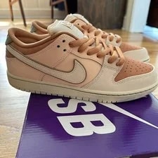 Nike SB — Nike SB Dunk Low Shoes ’s 9.5 “Trocadéro Gardens” Paris FV5926-200 — Sneaker — resale
