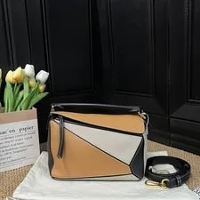 Loewe — Loewe Puzzle Small Geometric - Very Good #IQI9GR — Handbag — resale