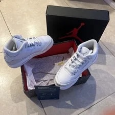 Jordan — Size 4Y Jordan 3 Retro Money 2025 GS DM0967-111 — Sneaker — resale